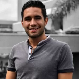 Roberto C.